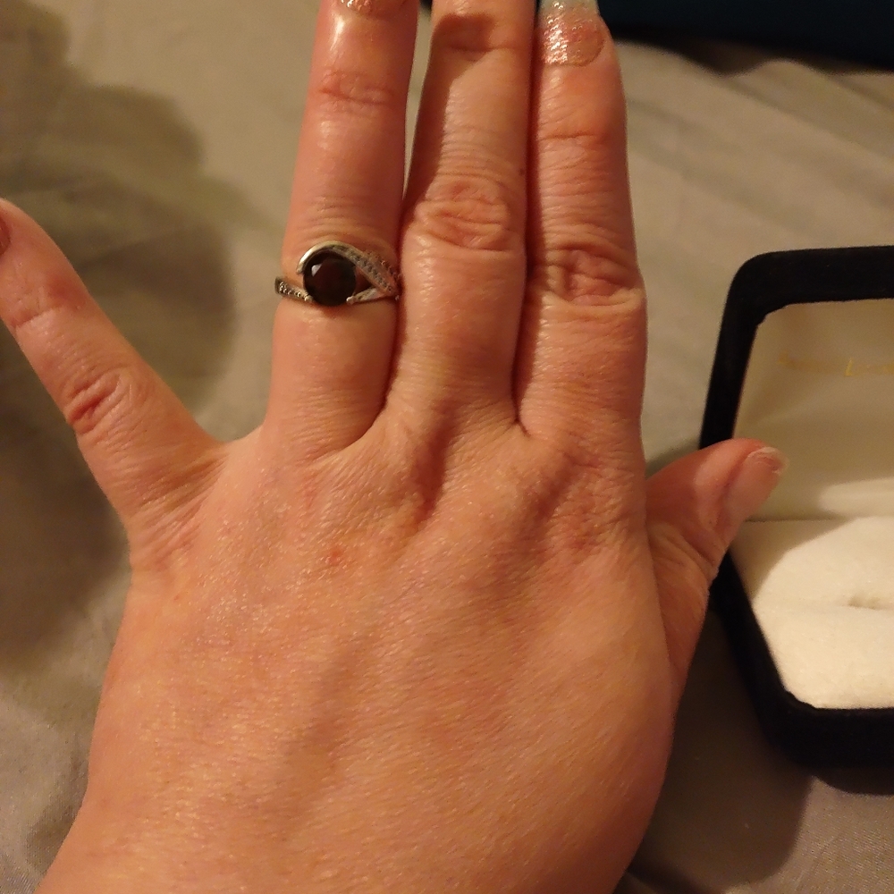 Ring - Picture 3 of 3